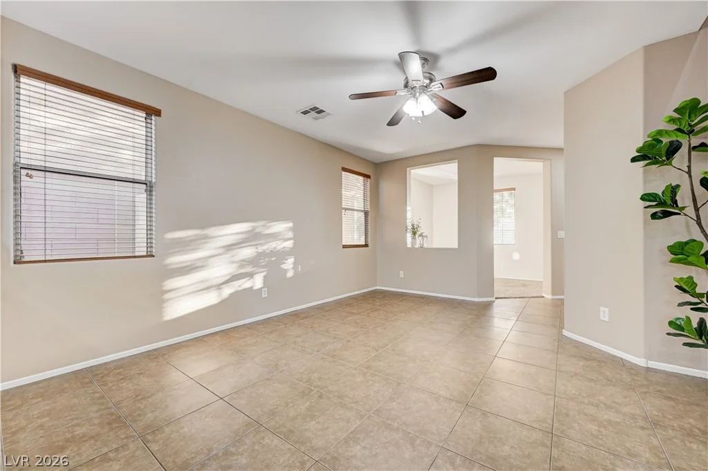 11668 Kindsland, Las Vegas, NV 89183