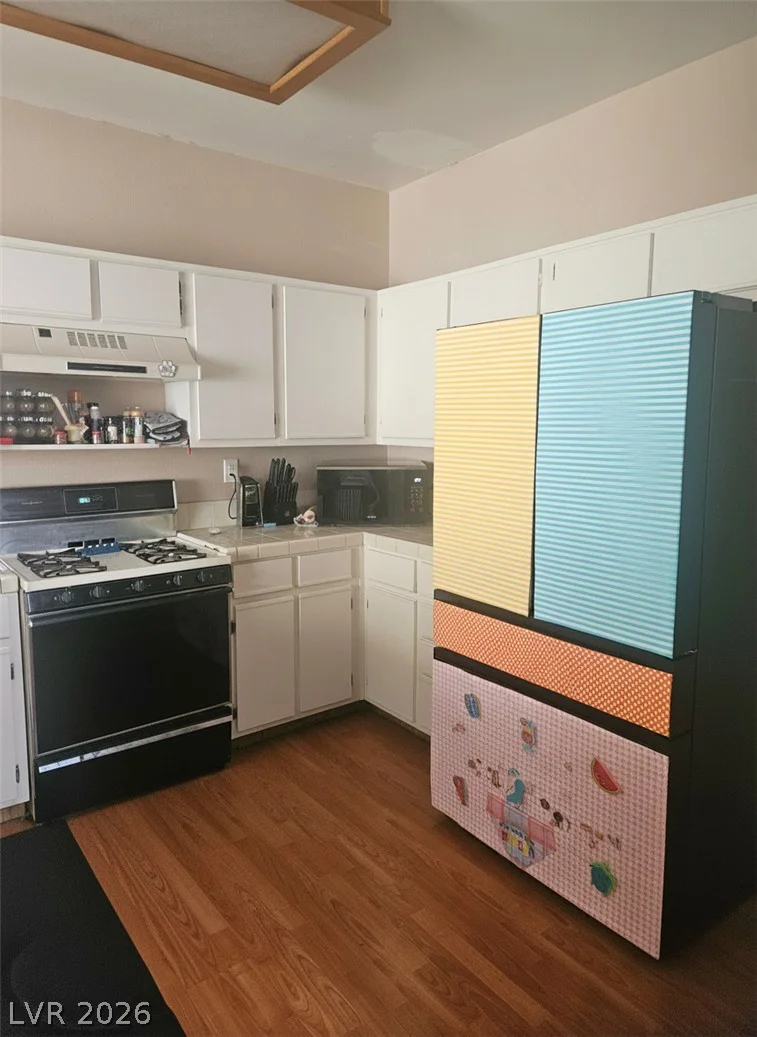 1727 Comstock, Henderson, NV 89014