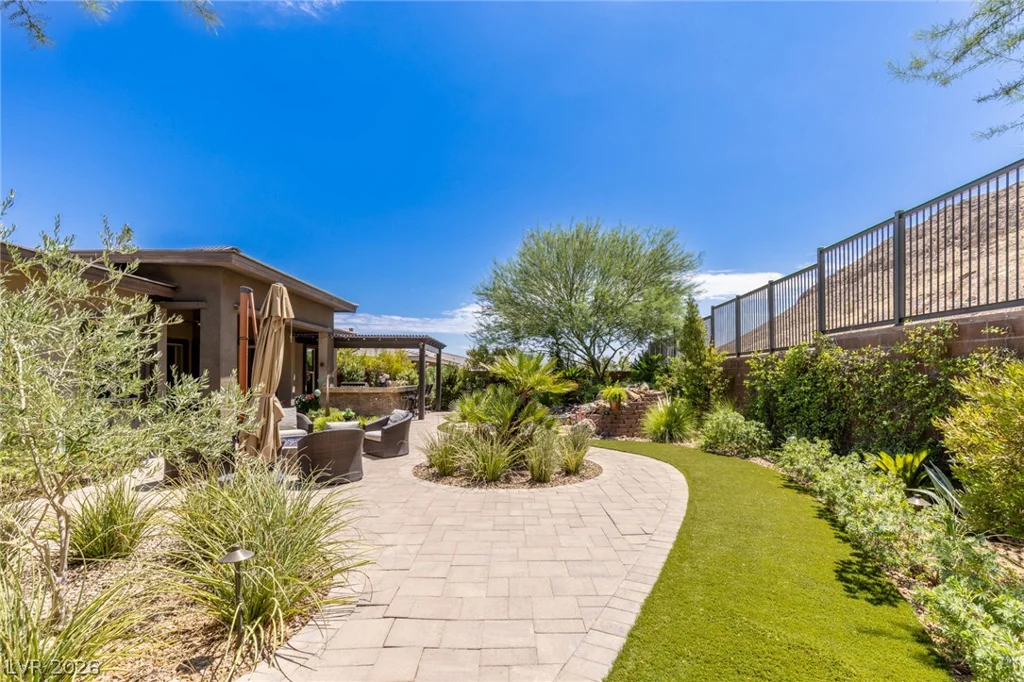 10167 Copper Edge, Las Vegas, NV 89148