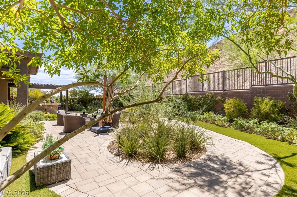 10167 Copper Edge, Las Vegas, NV 89148