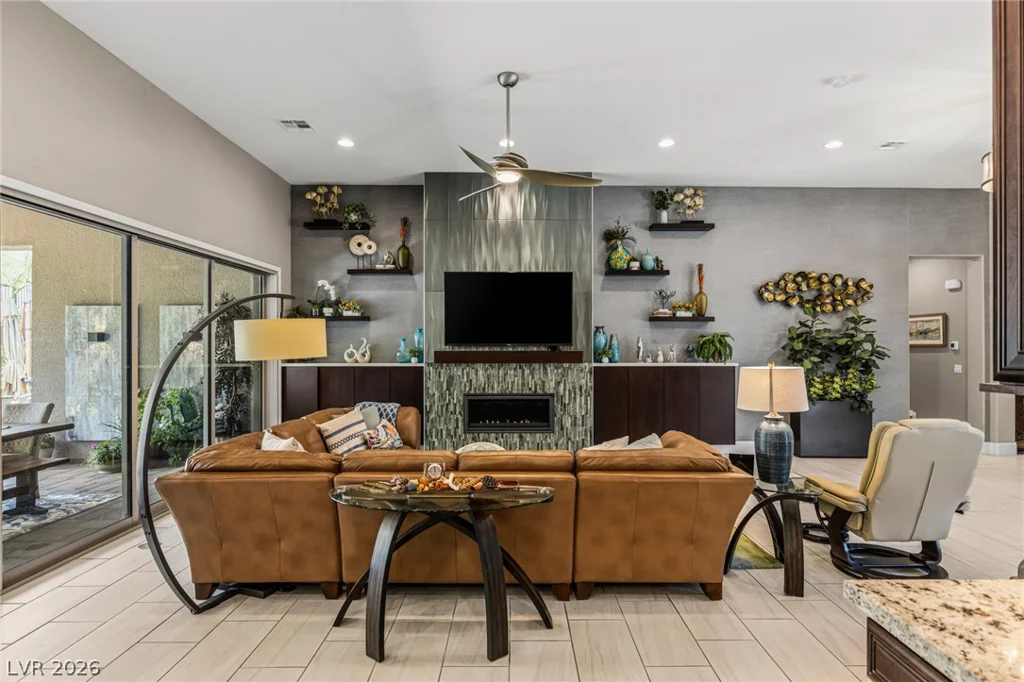 10167 Copper Edge, Las Vegas, NV 89148
