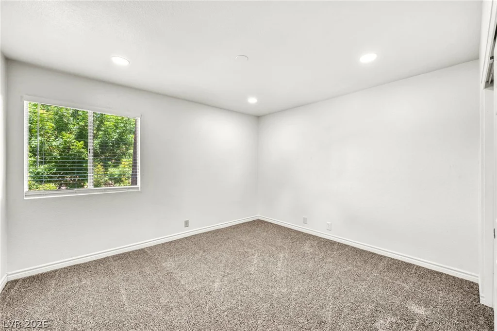 5140 Indian River, Las Vegas, NV 89103
