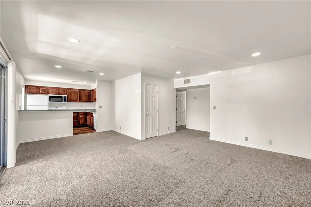5140 Indian River, Las Vegas, NV 89103