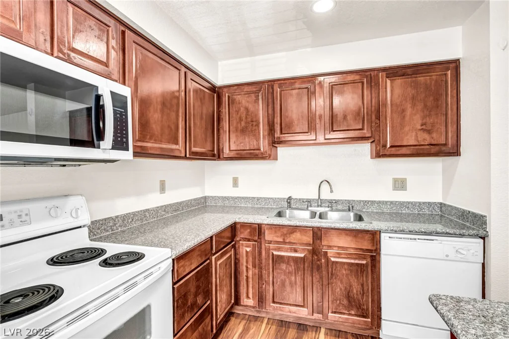 5140 Indian River, Las Vegas, NV 89103