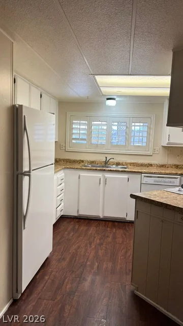 312 Sir Jeffery, Las Vegas, NV 89110