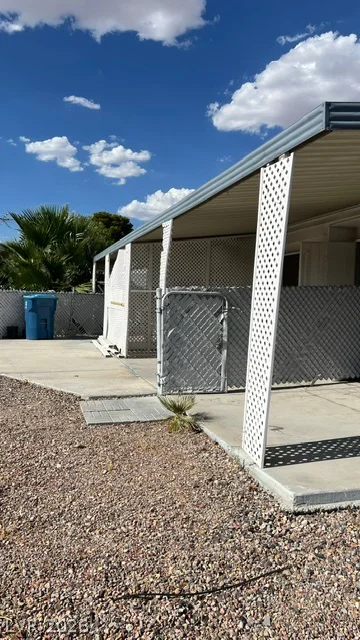 312 Sir Jeffery, Las Vegas, NV 89110