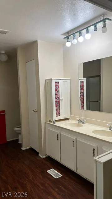 312 Sir Jeffery, Las Vegas, NV 89110