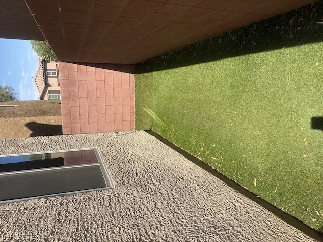 10635 Gale Wind, Las Vegas, NV 89129