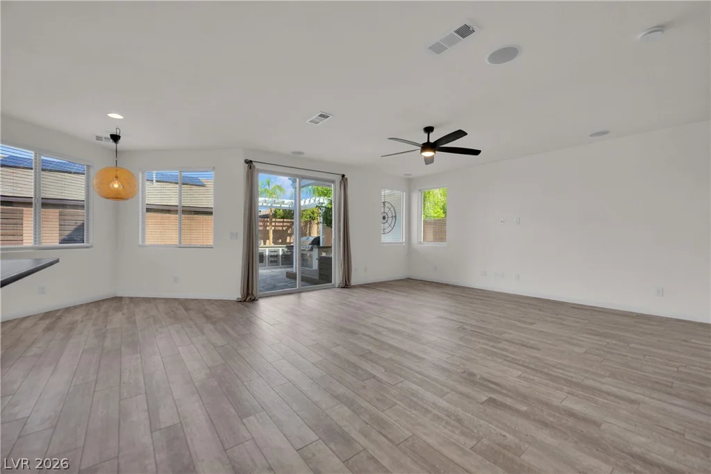 6164 Barby Cove, Las Vegas, NV 89148