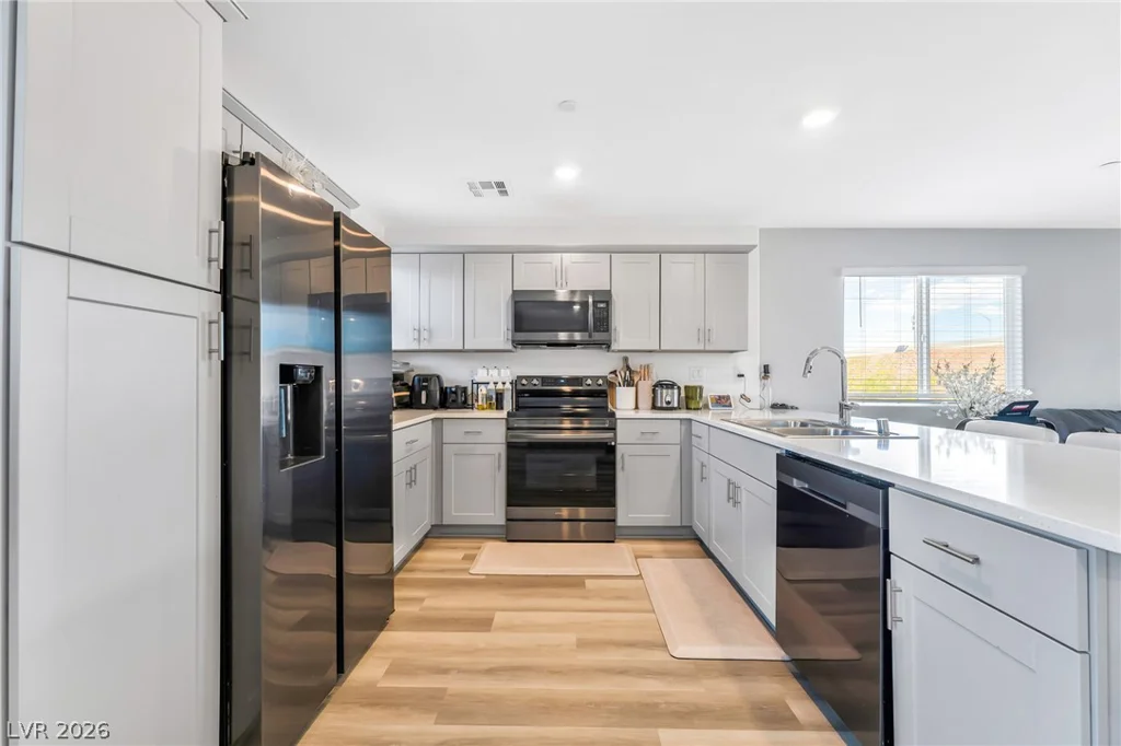 2775 Atomic Tangerine, Las Vegas, NV 89183