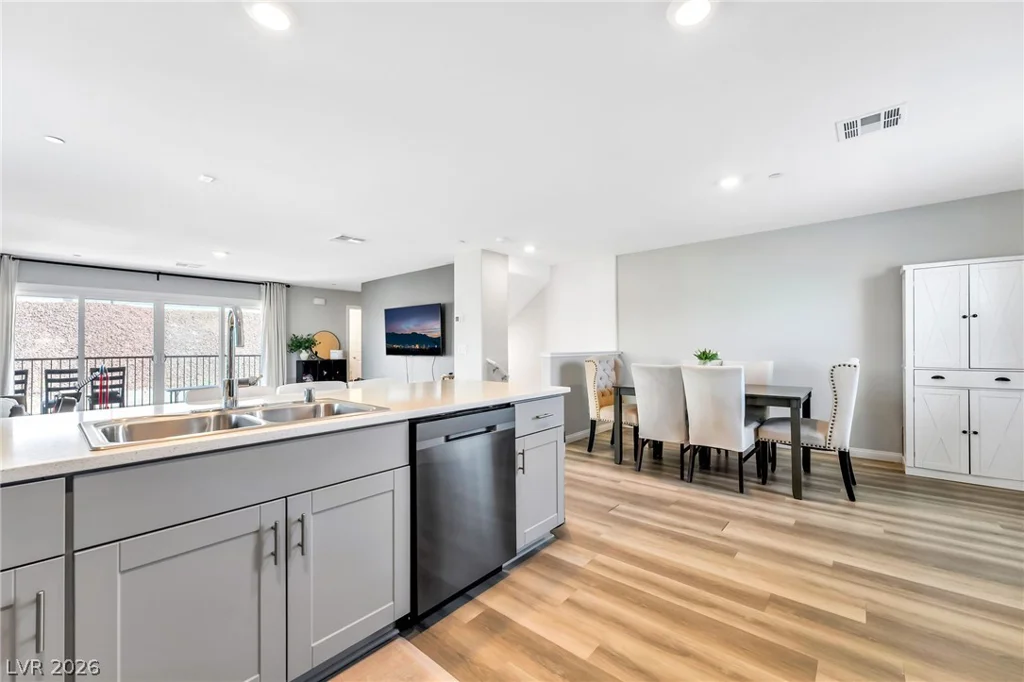 2775 Atomic Tangerine, Las Vegas, NV 89183