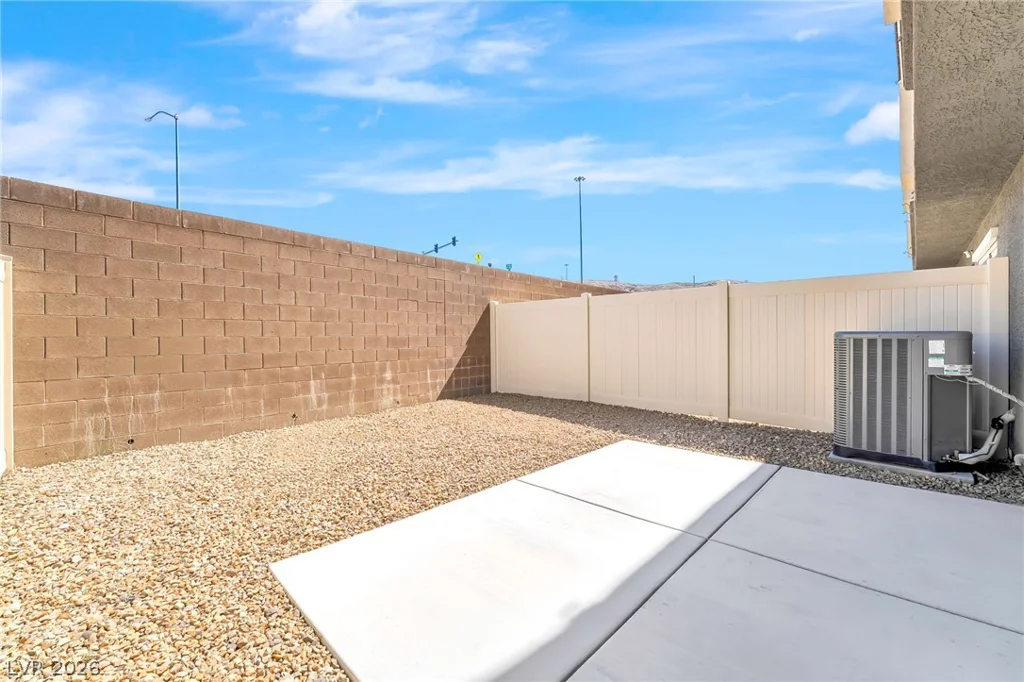 2775 Atomic Tangerine, Las Vegas, NV 89183