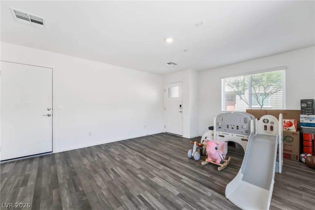 2775 Atomic Tangerine, Las Vegas, NV 89183