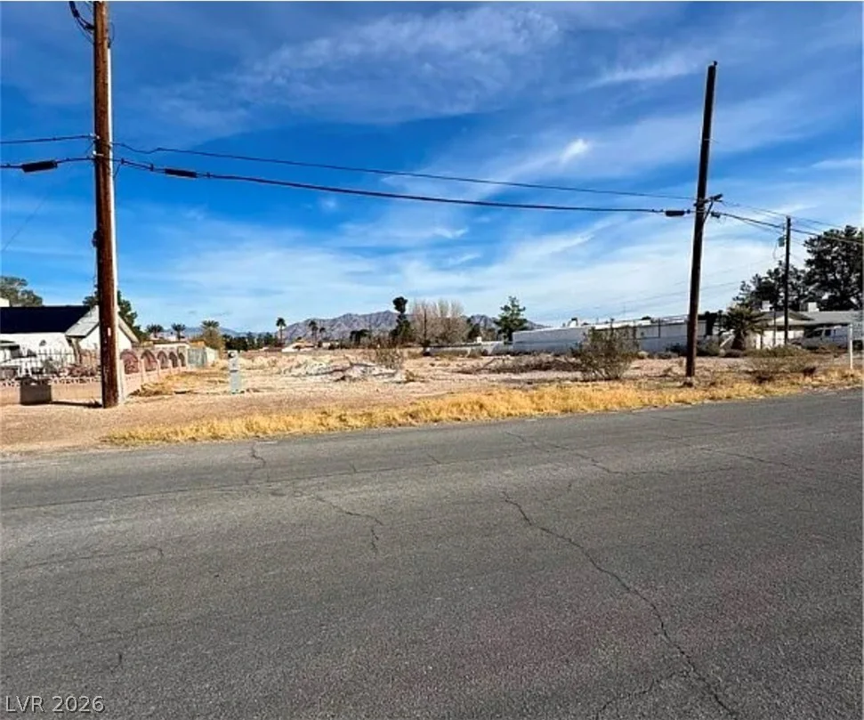 6520 W El Campo Grande Ave, Las Vegas, NV 89130