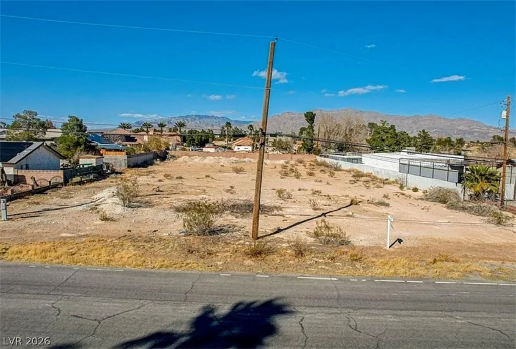 6520 W El Campo Grande Ave, Las Vegas, NV 89130