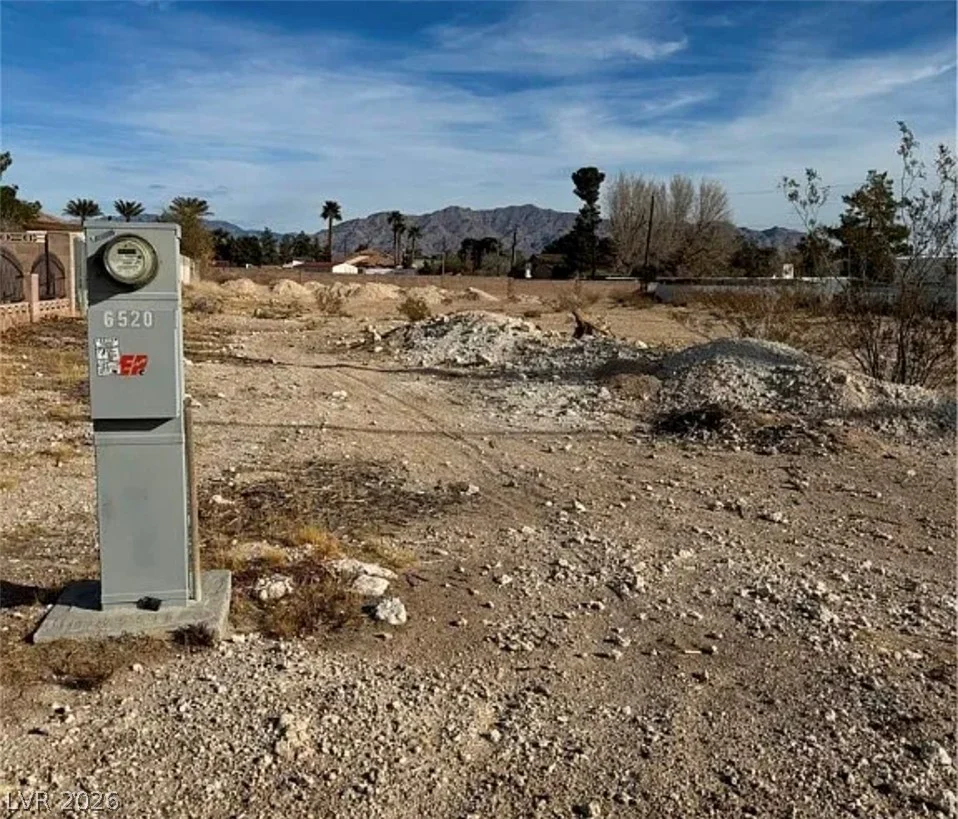 6520 W El Campo Grande Ave, Las Vegas, NV 89130