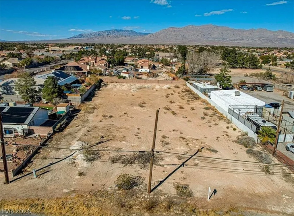 6520 W El Campo Grande Ave, Las Vegas, NV 89130