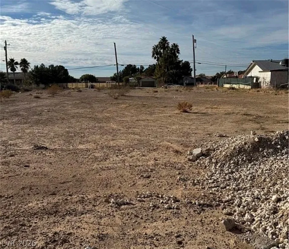 6520 W El Campo Grande Ave, Las Vegas, NV 89130