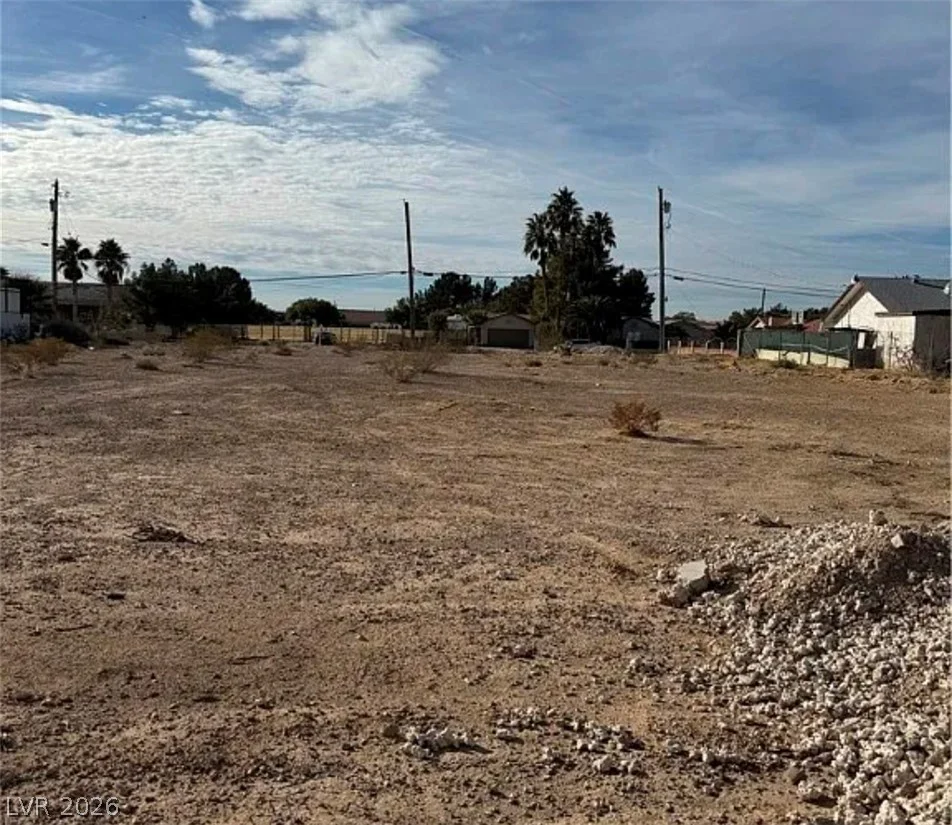6520 W El Campo Grande Ave, Las Vegas, NV 89130