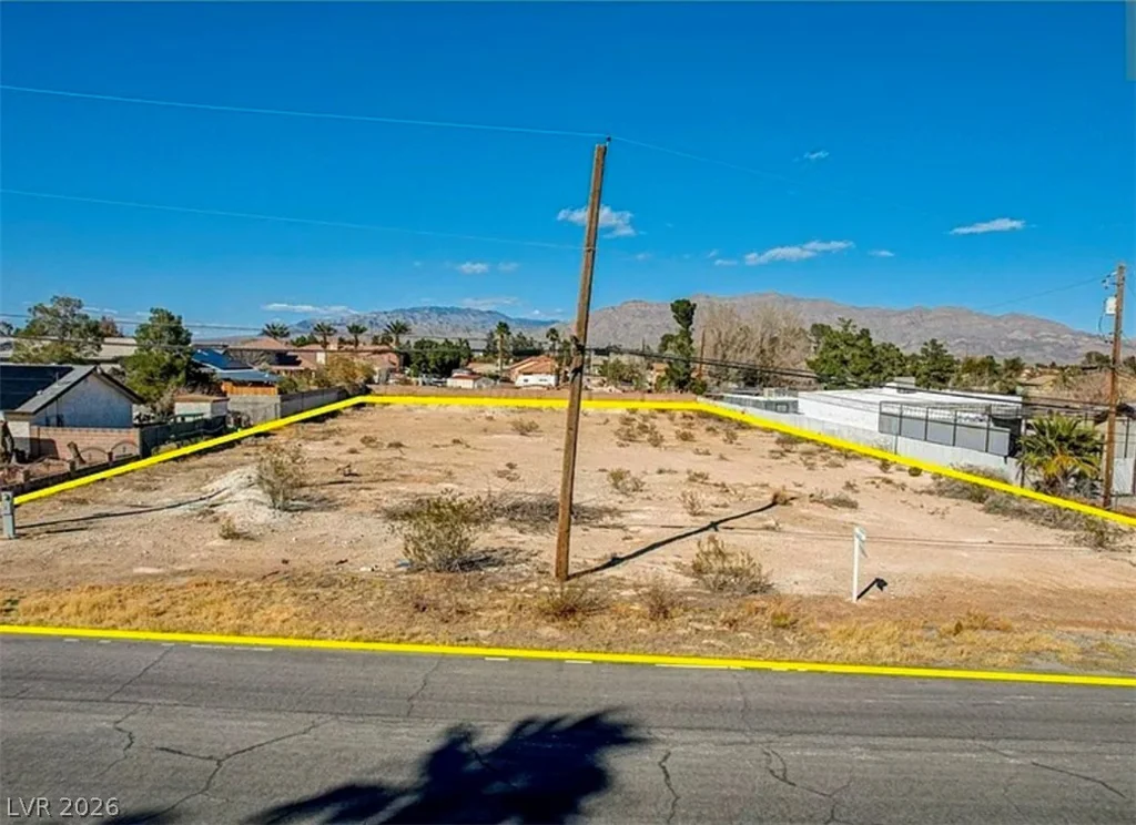 6520 W El Campo Grande Ave, Las Vegas, NV 89130