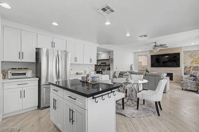 8421 Mount Nido, Las Vegas, NV 89147