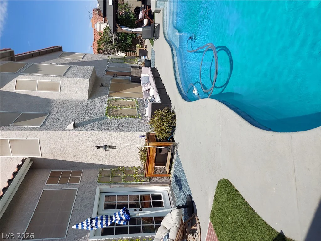 8421 Mount Nido, Las Vegas, NV 89147