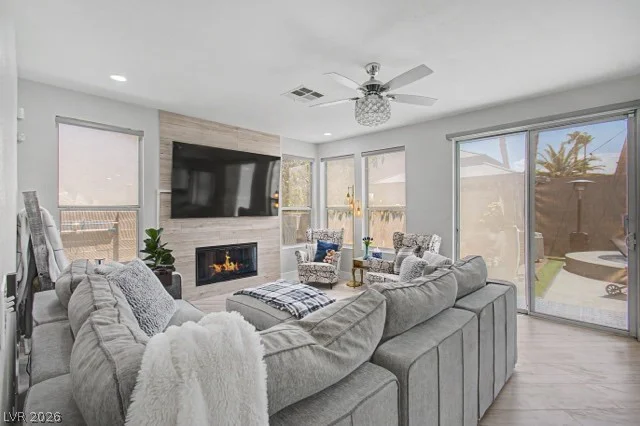 8421 Mount Nido, Las Vegas, NV 89147