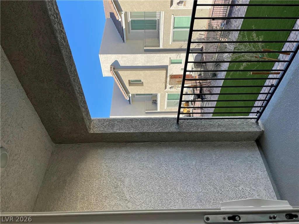 2628 Canary Yellow, North Las Vegas, NV 89086