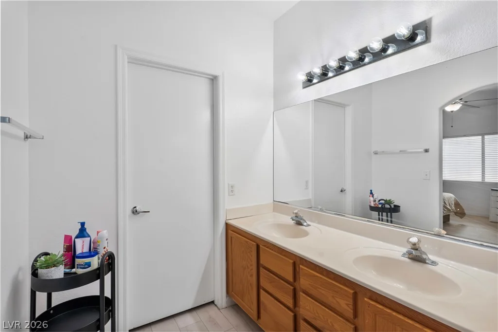 6800 Indian Chief, Las Vegas, NV 89130