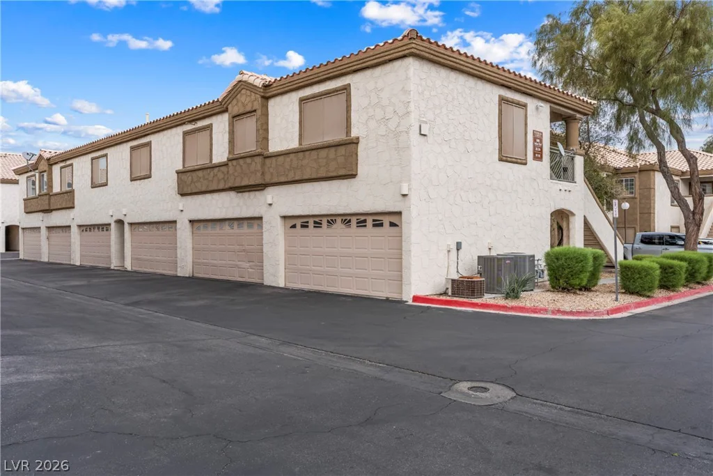 6800 Indian Chief, Las Vegas, NV 89130