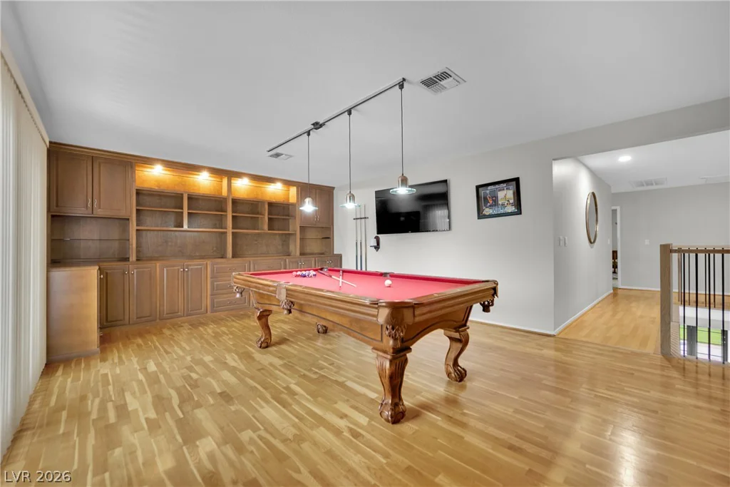 2936 Pleasant Lake, Las Vegas, NV 89117