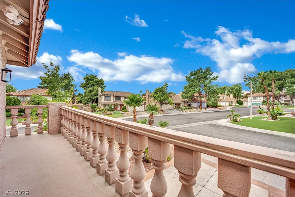2936 Pleasant Lake, Las Vegas, NV 89117