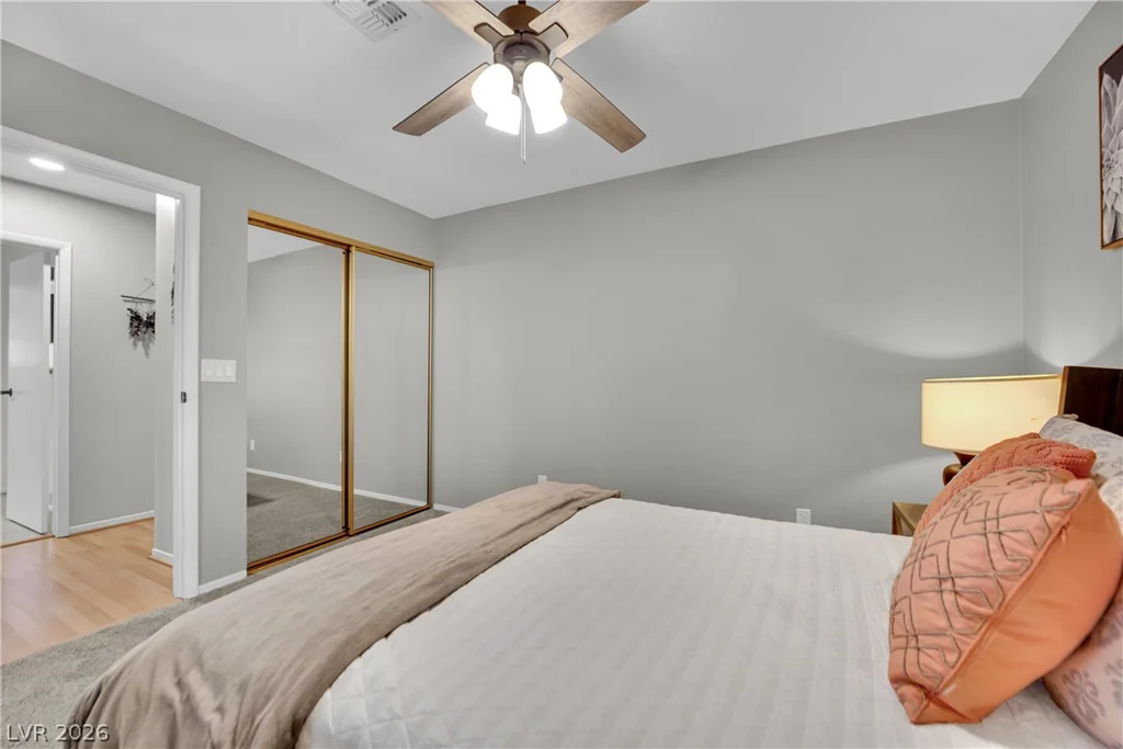 2936 Pleasant Lake, Las Vegas, NV 89117