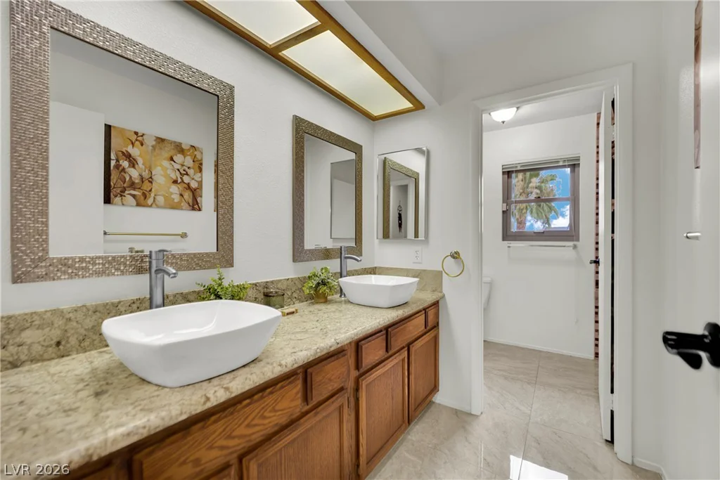 2936 Pleasant Lake, Las Vegas, NV 89117