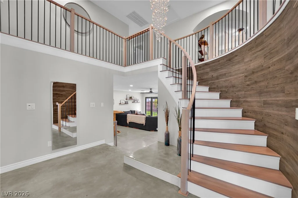 2936 Pleasant Lake, Las Vegas, NV 89117