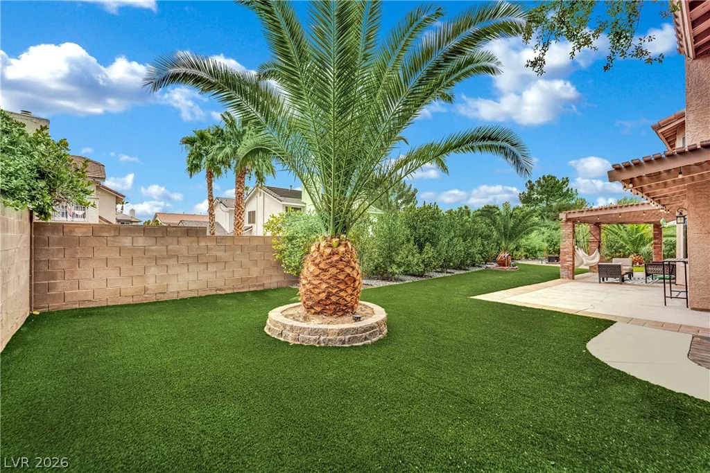 2936 Pleasant Lake, Las Vegas, NV 89117