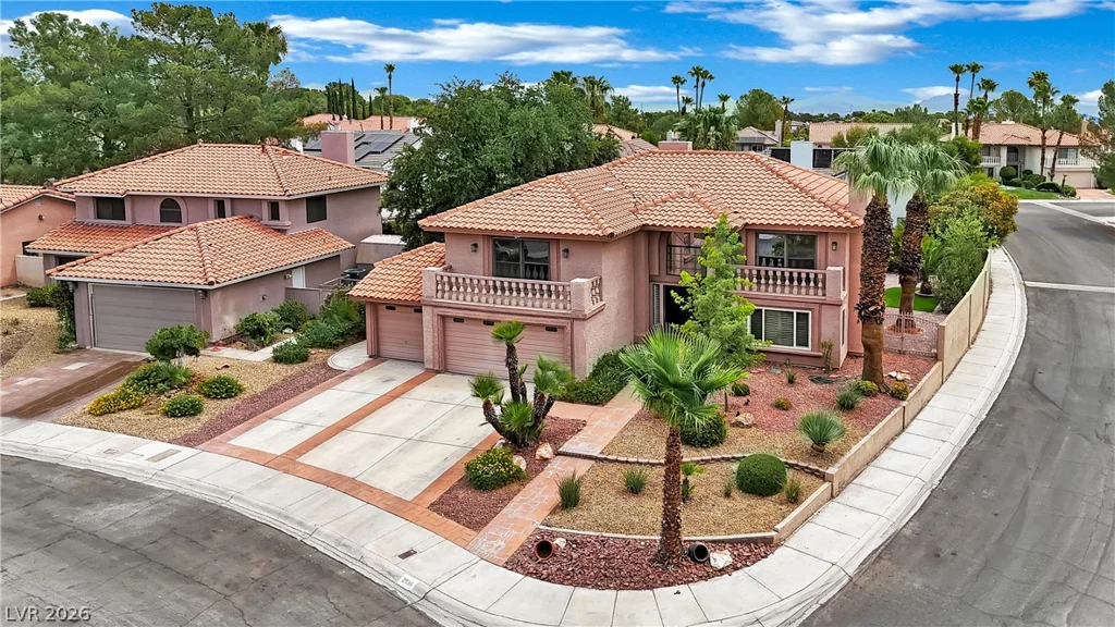 2936 Pleasant Lake, Las Vegas, NV 89117