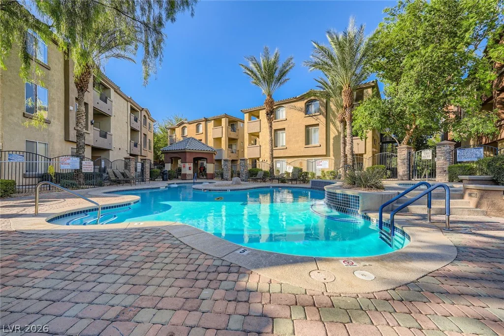 4400 Jones, Las Vegas, NV 89103