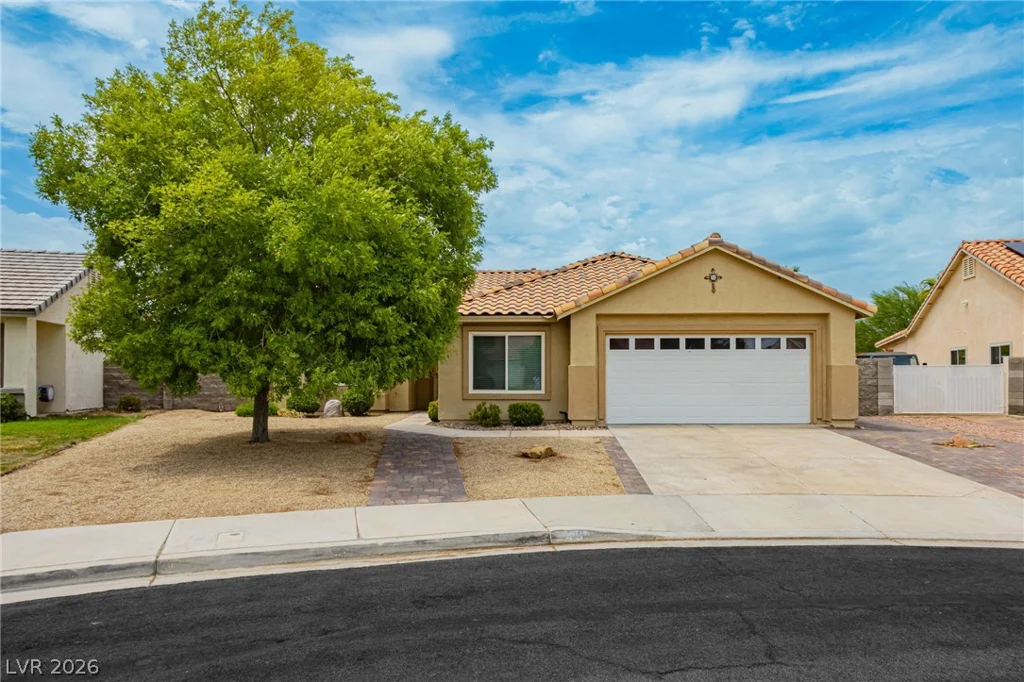 349 Perry Ellis, Henderson, NV 89014