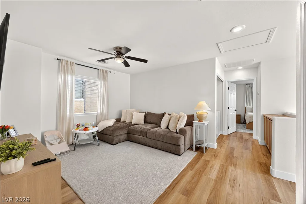 10517 Blanca Peak, Las Vegas, NV 89129