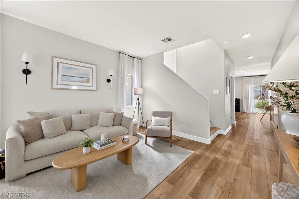 10517 Blanca Peak, Las Vegas, NV 89129