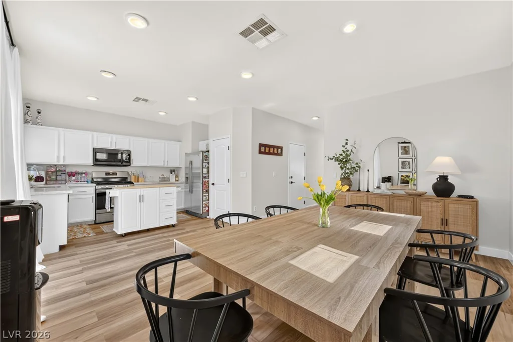 10517 Blanca Peak, Las Vegas, NV 89129