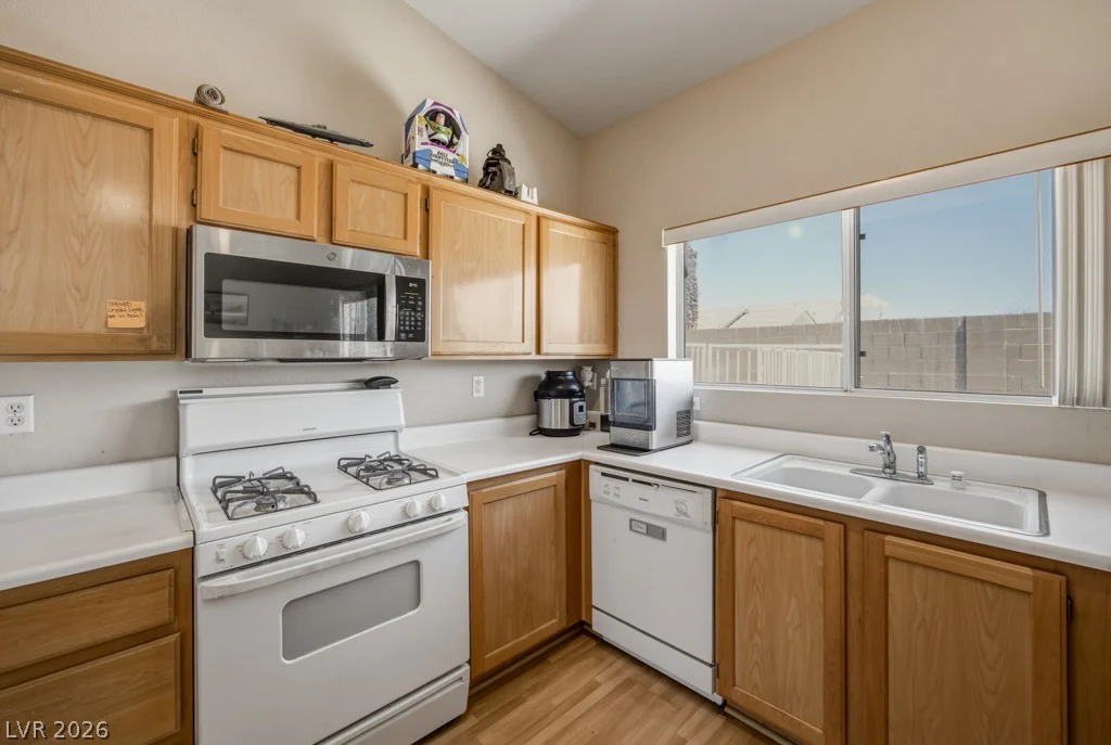 6518 Rutgers, Las Vegas, NV 89156
