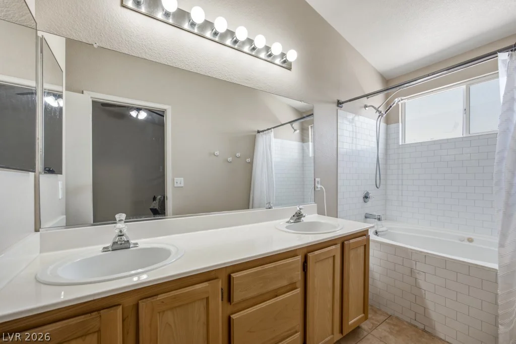 6518 Rutgers, Las Vegas, NV 89156