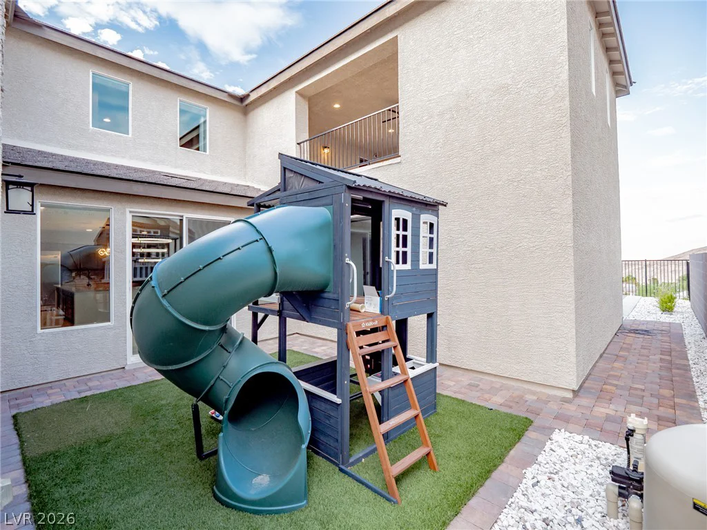 4504 Amazing View, Las Vegas, NV 89129