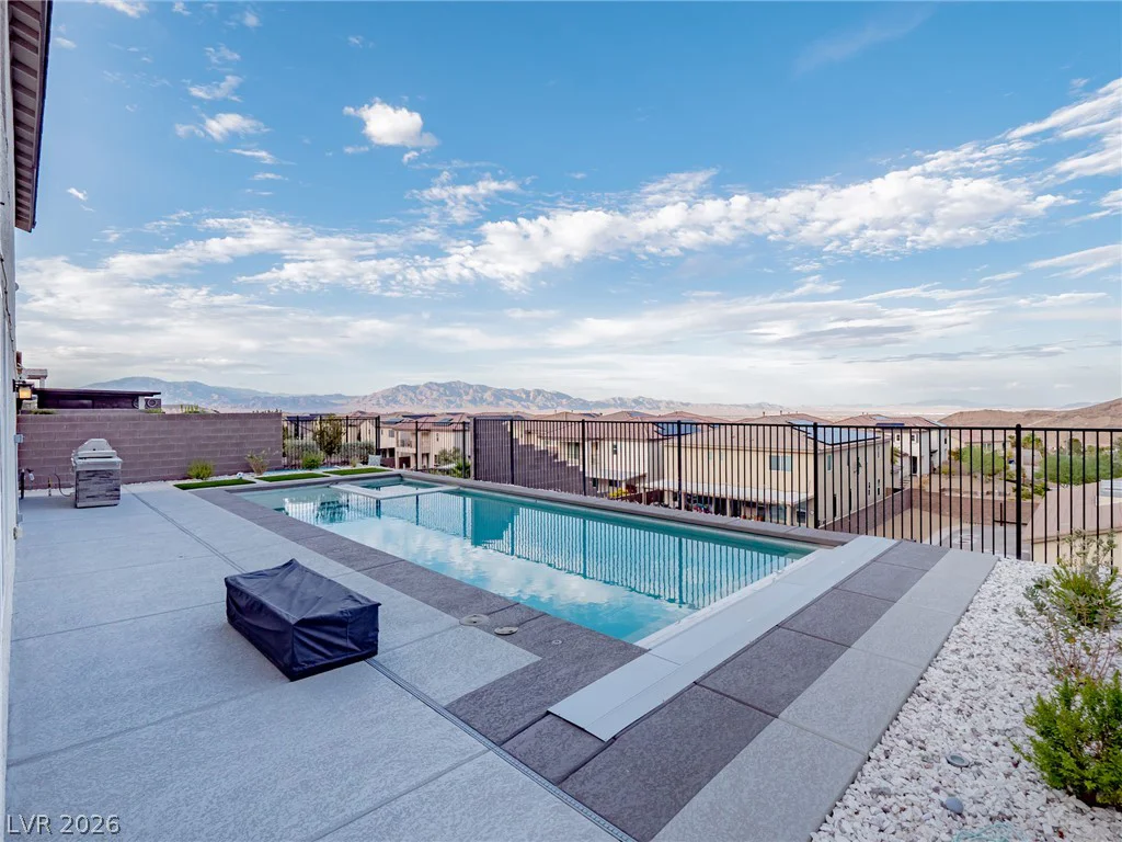 4504 Amazing View, Las Vegas, NV 89129