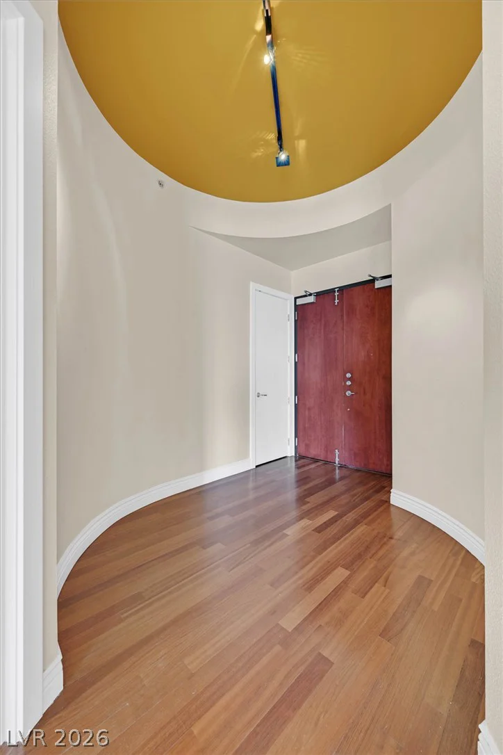 360 Desert Inn, Las Vegas, NV 89109