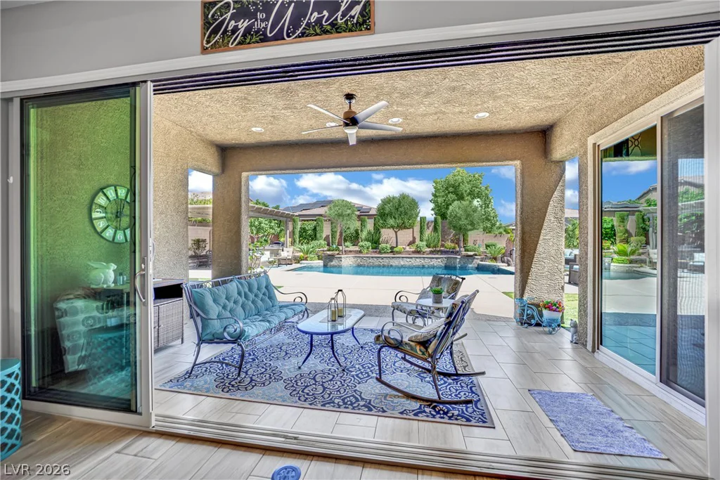 9802 Yellow Shadow, Las Vegas, NV 89149