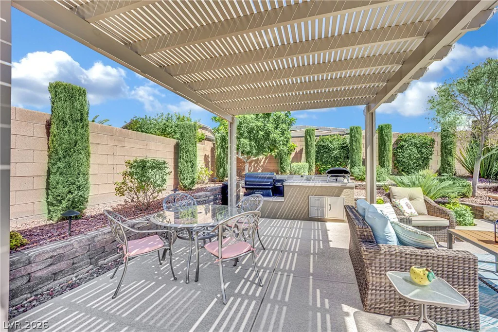 9802 Yellow Shadow, Las Vegas, NV 89149