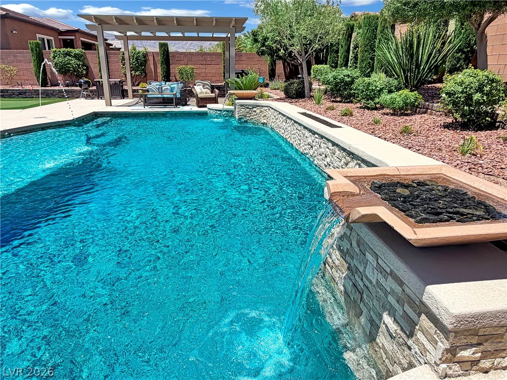 9802 Yellow Shadow, Las Vegas, NV 89149